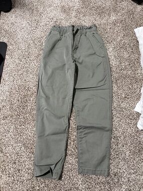 Universal Thread Men's Olive Drawstring Chinos